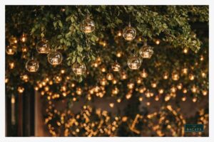 Bacatá Eventos - Decoración fantasía con flores y follajes